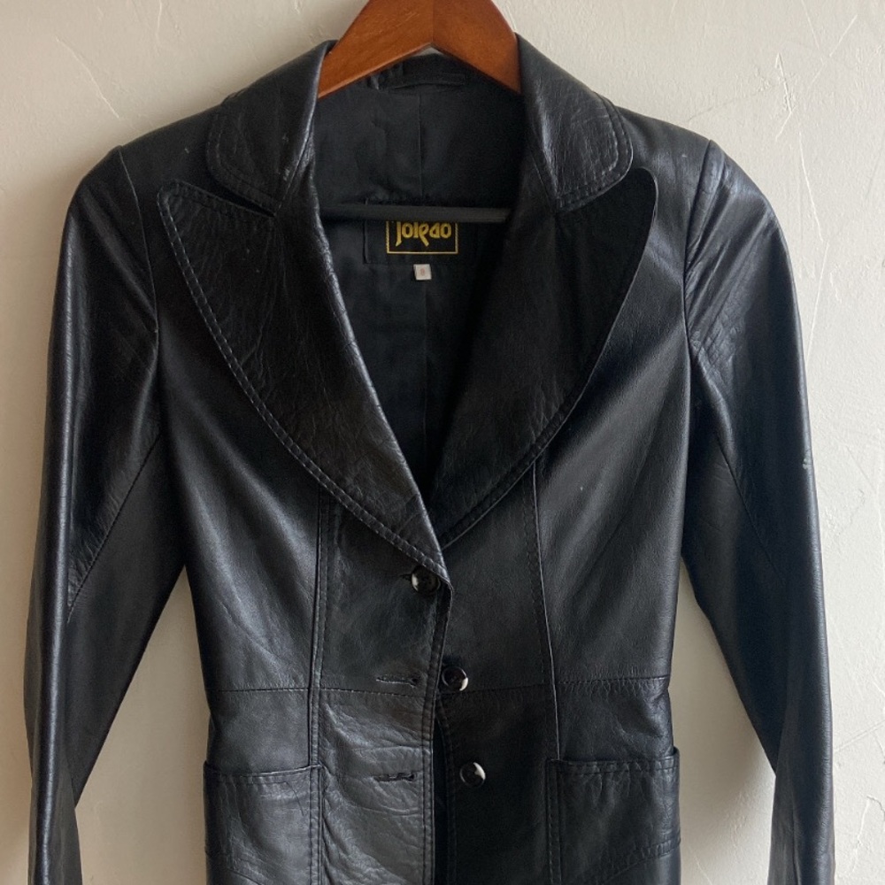 Tolédo leather trench coat